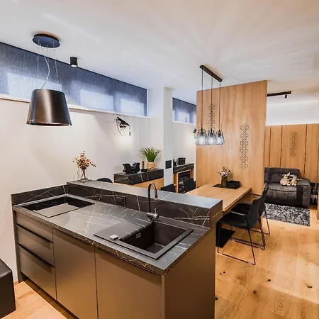Apartments Slavec With Free Onsite Parking Kranjska Gora Exterior photo