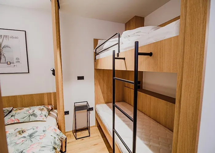 Apartments Slavec With Free Onsite Parking