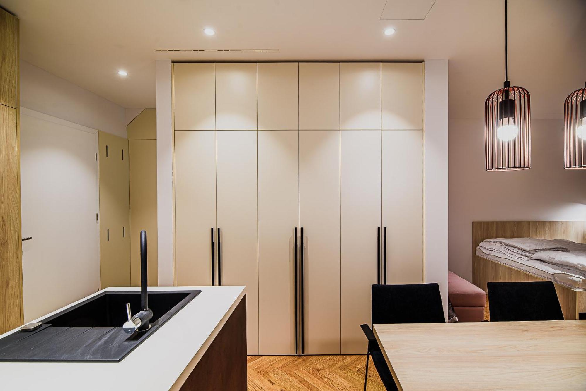 Apartment Slavec With Free Onsite Parking
