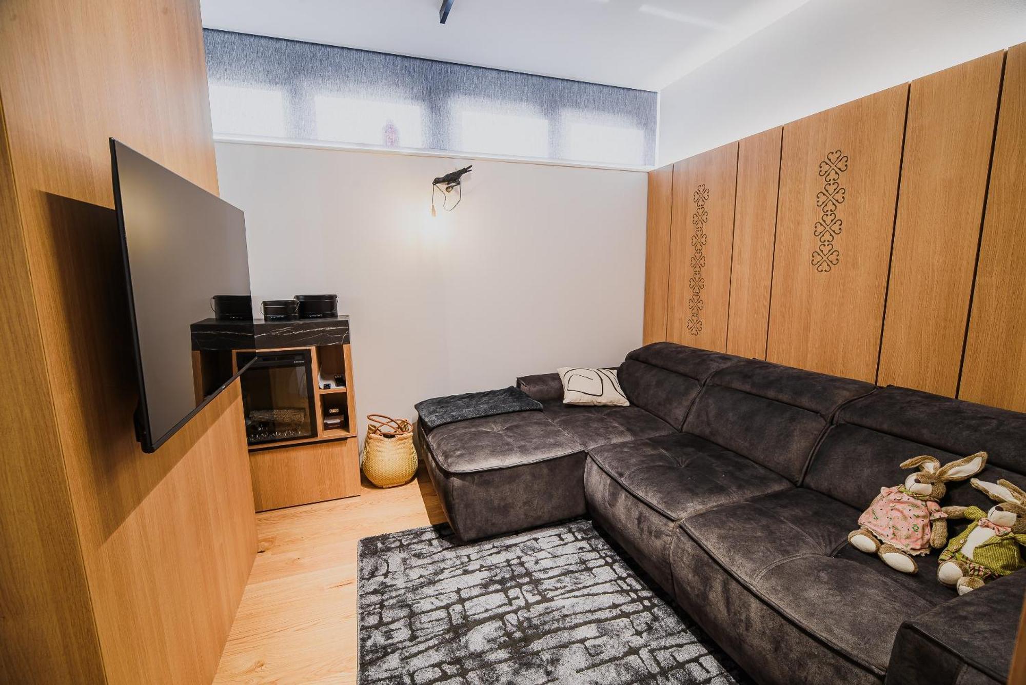 Apartment Slavec With Free Onsite Parking